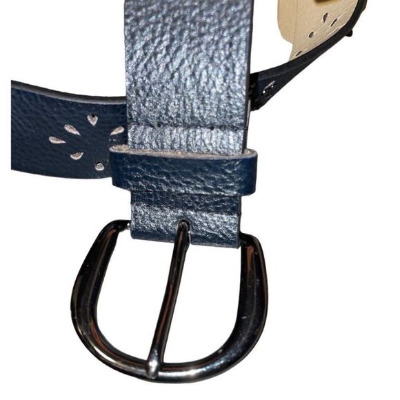 Hollywood Vegan Leather Studded Belt - Bid Now = Discounted Shipping - Picture 2 of 10